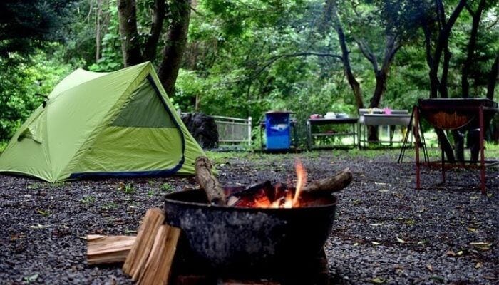 Darjeeling’s Cozy Corners: Best Spots for Bonfire Camping with Alafiia